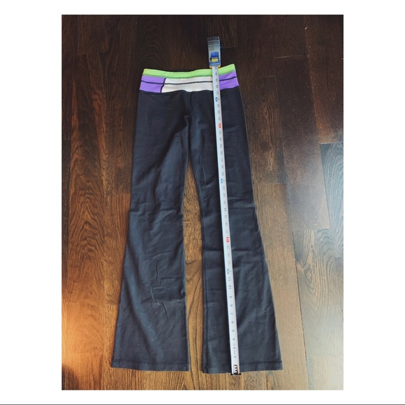 Lululemon Tall Yoga Pants - Picture 3 of 6